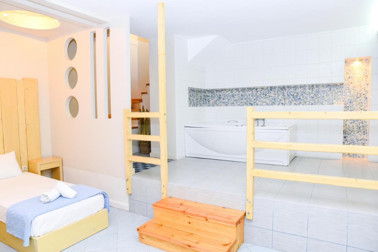 Ryalos Villas Kalamata Exterior photo
